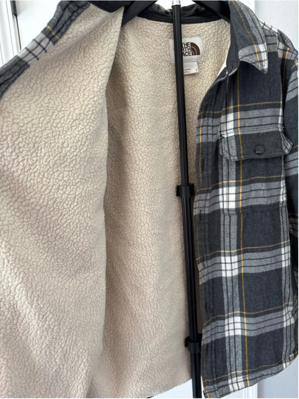 The North Face Campshire Flannel Shirt Jacket Sherpa Lined Plaid Gray Men's M